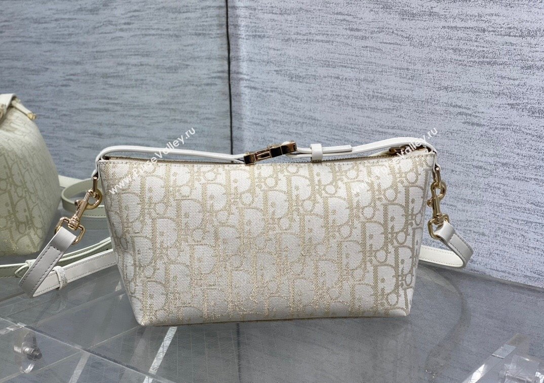 Dior Medium DiorTravel Nomad Pouch in Gold-Tone Dior Oblique Jacquard 2025 5554 (XXG-250207065)