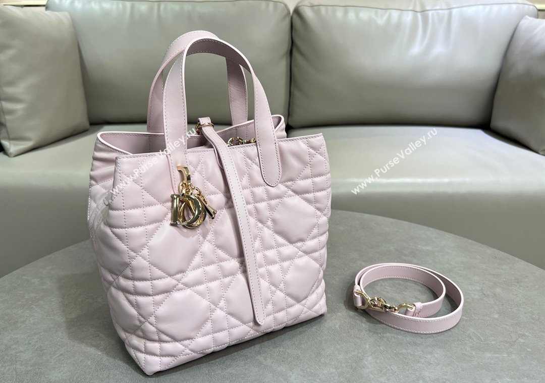 Dior Medium Toujours Vertical Tote Bag in Macrocannage Calfskin Pale Pink 2025 2836 (XXG-250207082)