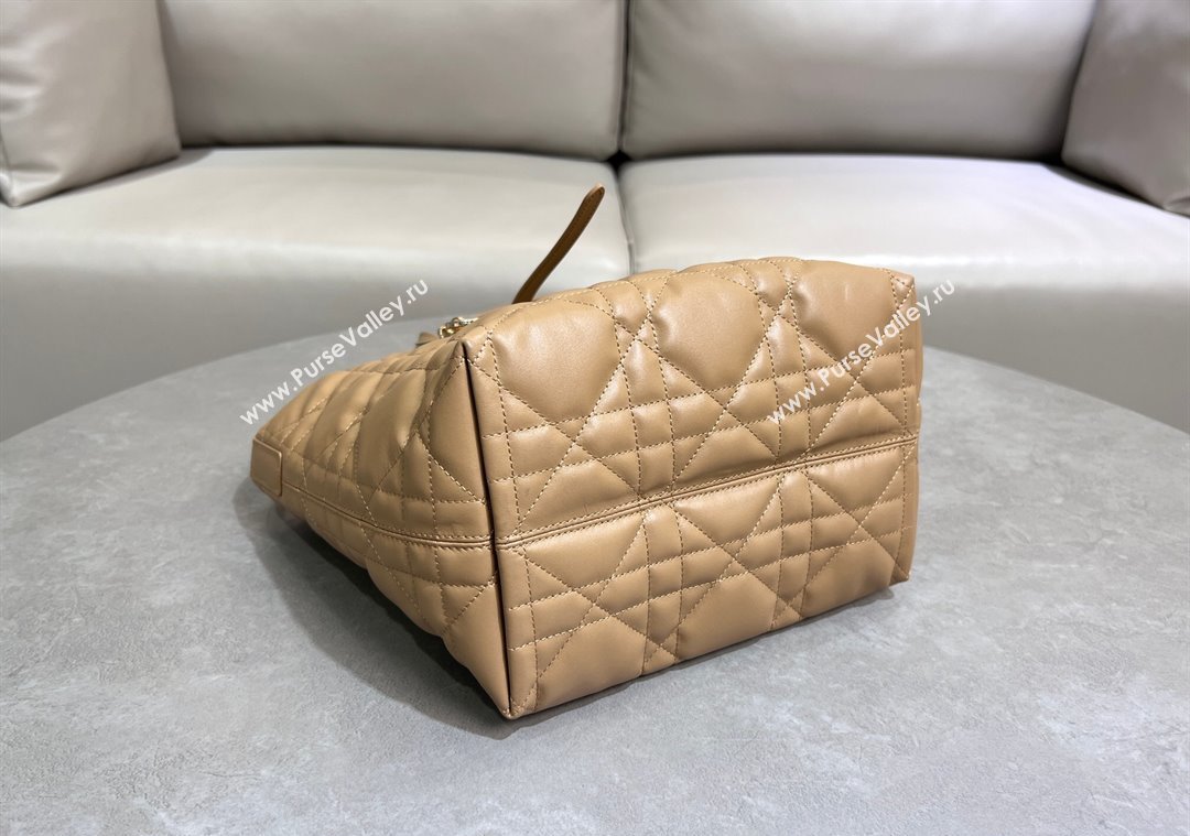 Dior Medium Toujours Vertical Tote Bag in Macrocannage Calfskin Tan Brown 2025 2836 (XXG-250207083)