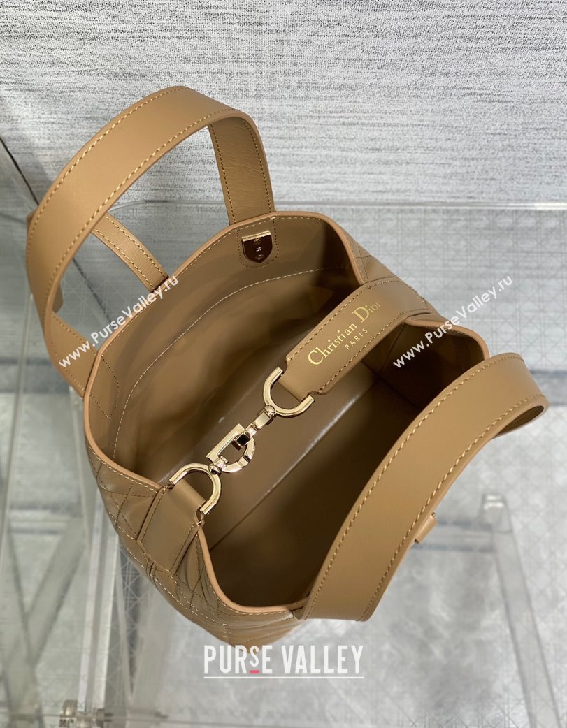 Dior Small Toujours Vertical Tote Bag in Macrocannage Calfskin Tan Brown 2025 2835 (XXG-250207070)