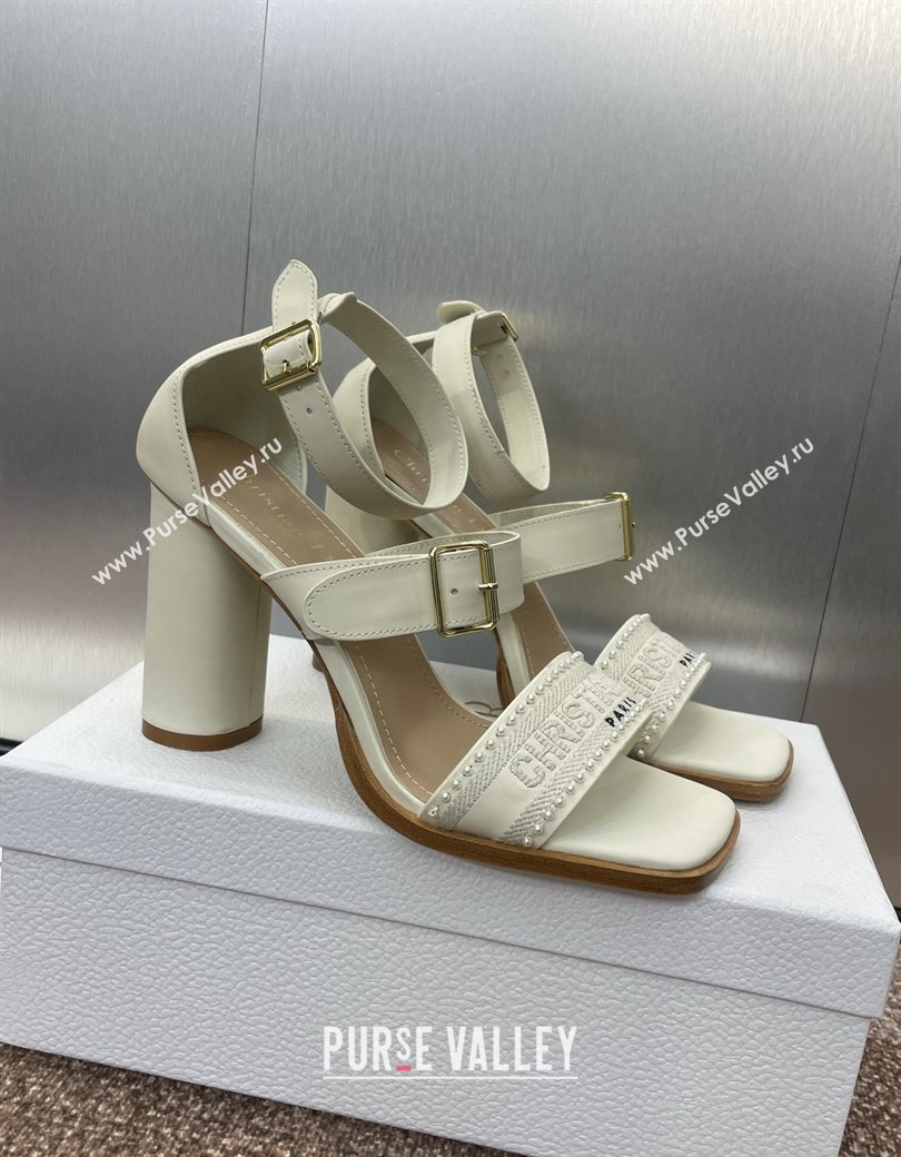Dior Dway Heeled Sandals 9.5cm in White Calfskin and Embroidered Cotton with Pearls 2025 (JC-250220065)