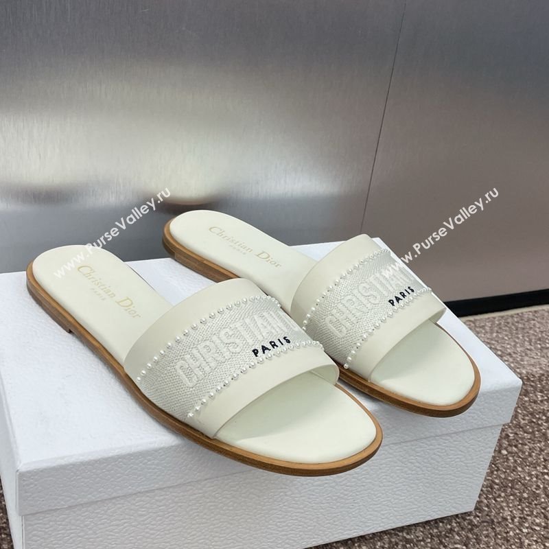 Dior Dway Flat Slides Sandal in Calfskin and Embroidered Cotton with Pearls White 2025 (JC-250220080)