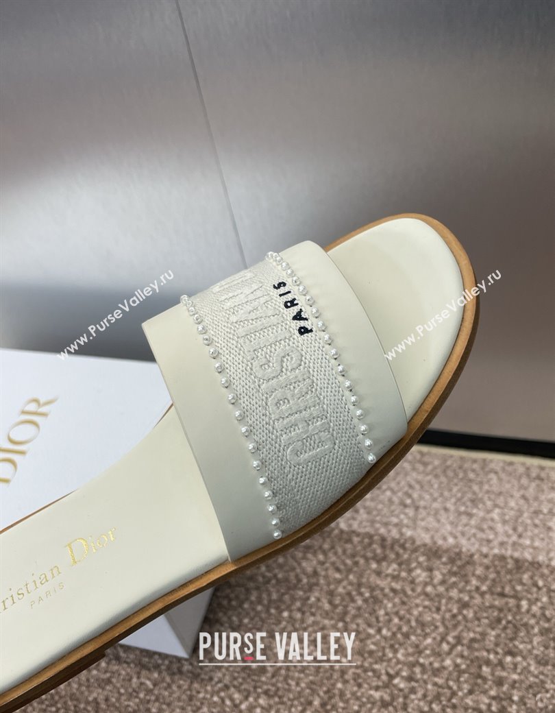 Dior Dway Flat Slides Sandal in Calfskin and Embroidered Cotton with Pearls White 2025 (JC-250220080)