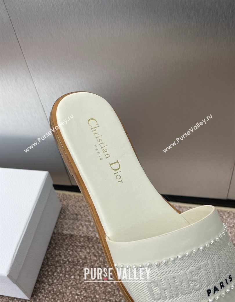 Dior Dway Flat Slides Sandal in Calfskin and Embroidered Cotton with Pearls White 2025 (JC-250220080)