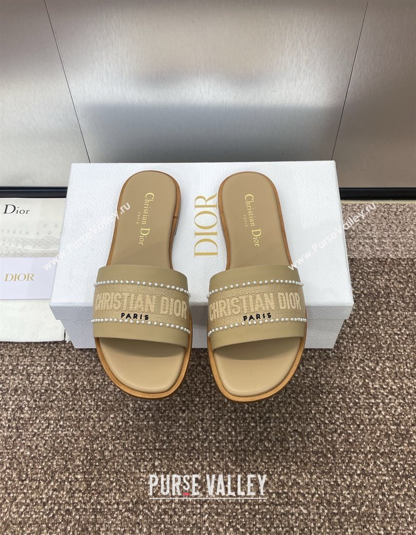 Dior Dway Flat Slides Sandal in Calfskin and Embroidered Cotton with Pearls Beige 2025 (JC-250220081)