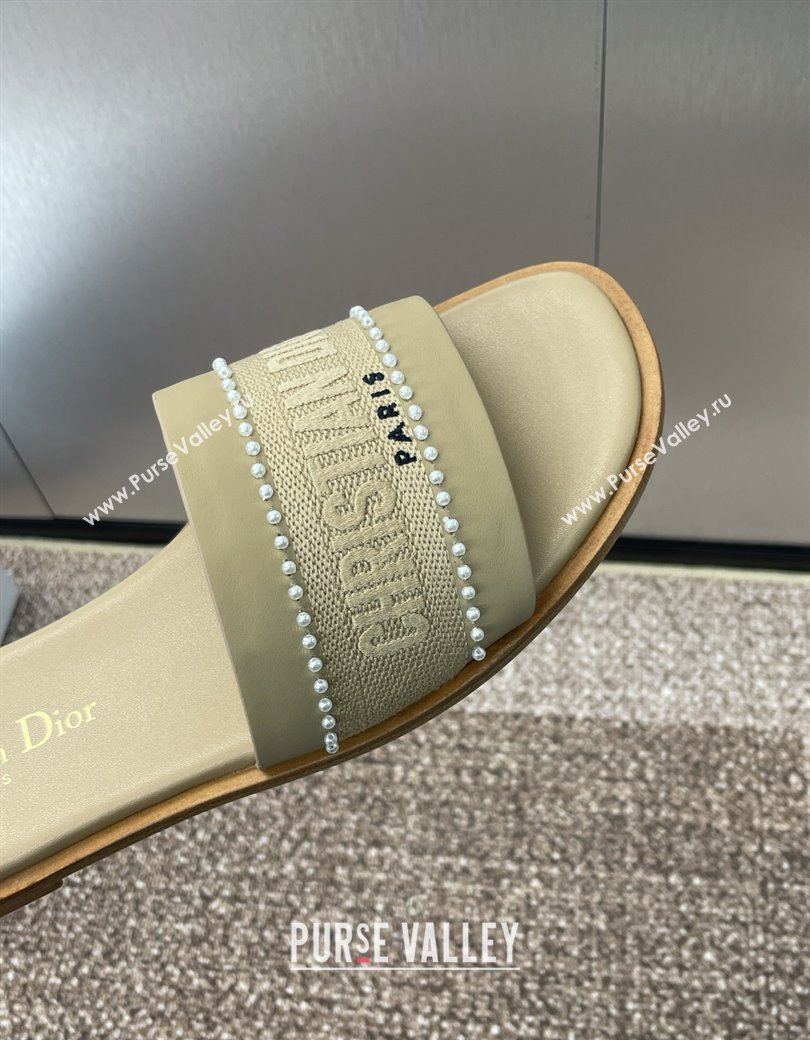 Dior Dway Flat Slides Sandal in Calfskin and Embroidered Cotton with Pearls Beige 2025 (JC-250220081)