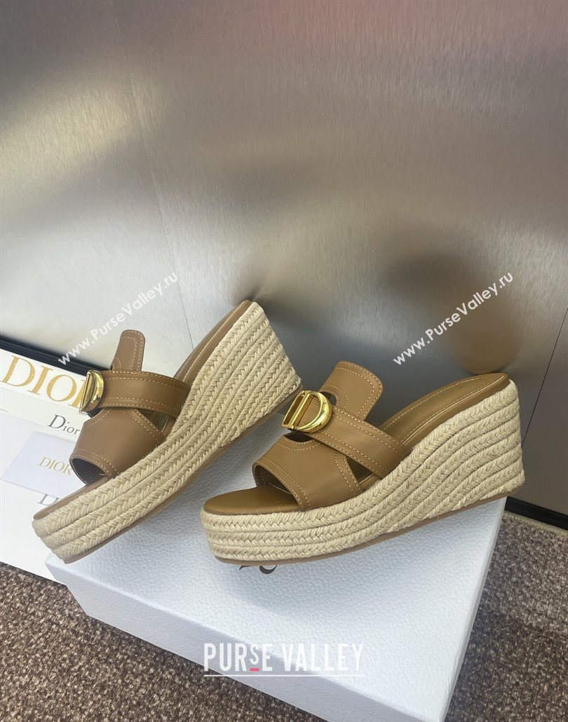 Dior 30 Montaigne Wedge Slides Sandal 7cm in Calfskin Leather Beige 2025 (JC-250605026)