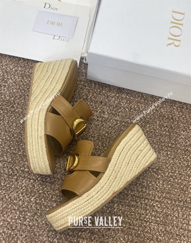 Dior 30 Montaigne Wedge Slides Sandal 7cm in Calfskin Leather Beige 2025 (JC-250605026)