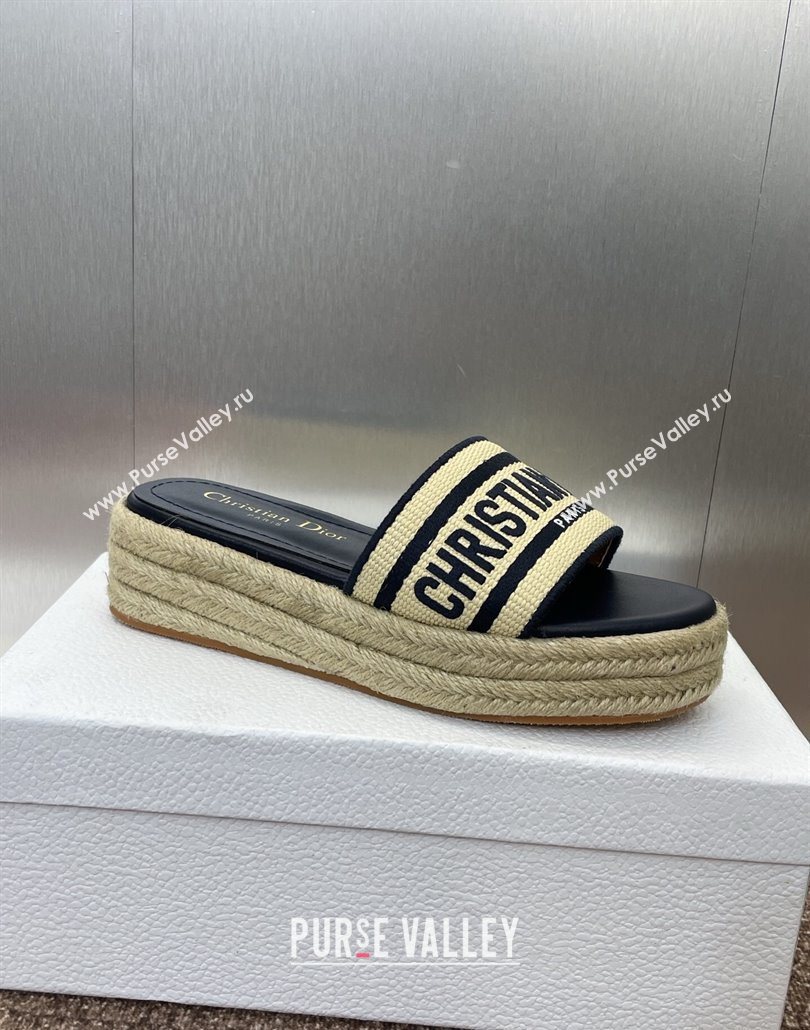 Dior Dway Platform Slides Sandal 4cm in Raffia Straw and Embroidered Cotton Beige/Blue 2025 (JC-250605017)