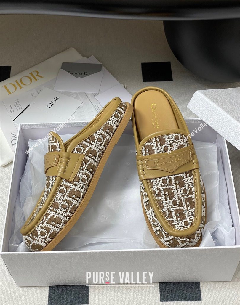 Dior Boy Flat Mules in Cotton Embroidered with Dior Oblique Motif and Calfskin Panels Brown 2025 (MD-250605047)