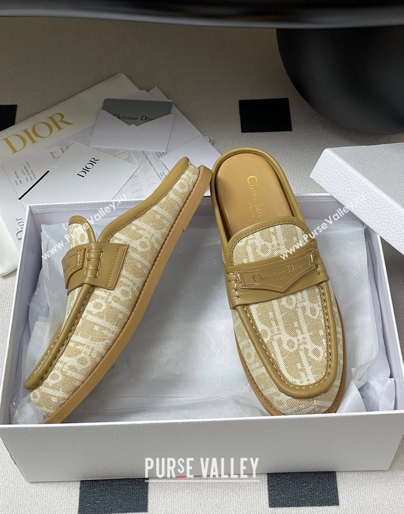 Dior Boy Flat Mules in Cotton Embroidered with Dior Oblique Motif and Calfskin Panels Beige 2025 (MD-250605048)
