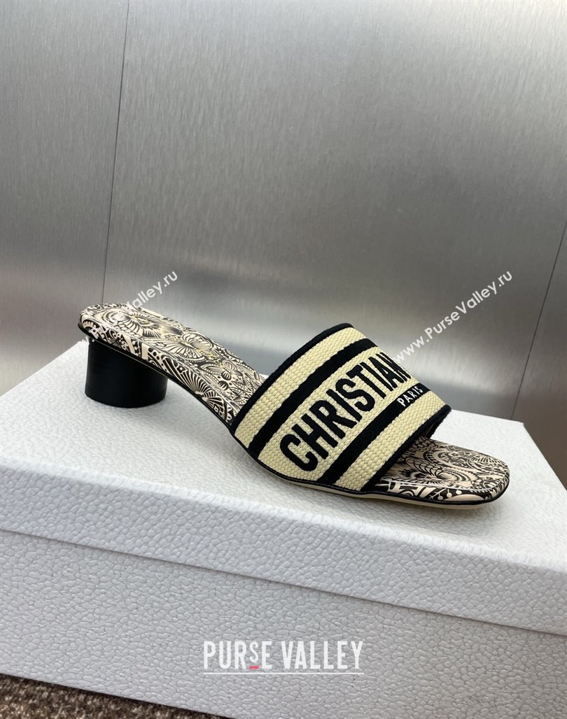 Dior Dway Heel Slides Sandal 4.5cm in Beige Raffia Straw with D-Butterfly Paisley Motif 2025 (MD-250425081)