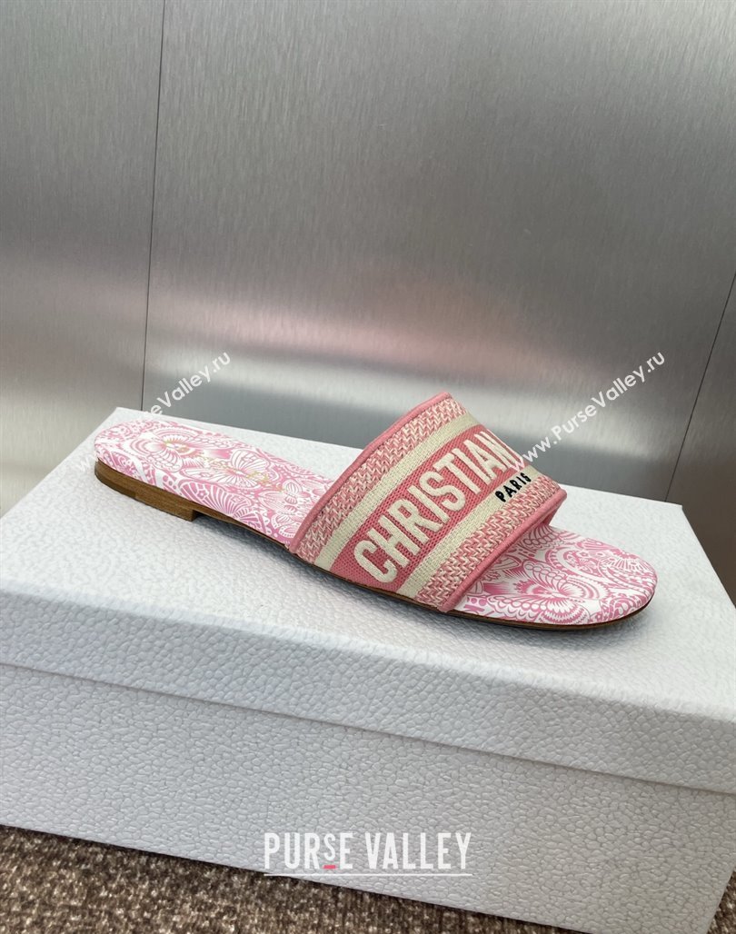 Dior Dway Flat Slides Sandal in Embroidered Cotton with D-Butterfly Paisley Motif Pink2 2025 (MD-250425085)