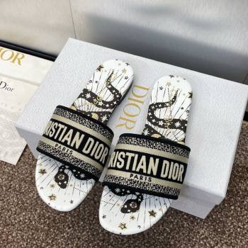 Dior Dway Flat Slides Sandal in Embroidered Cotton with Black and Beige Astral Motif 2025 (MD-250425089)