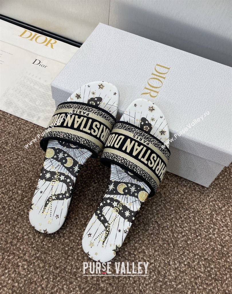 Dior Dway Flat Slides Sandal in Embroidered Cotton with Black and Beige Astral Motif 2025 (MD-250425089)