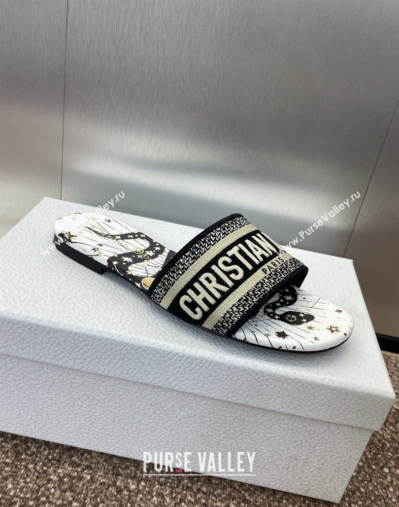 Dior Dway Flat Slides Sandal in Embroidered Cotton with Black and Beige Astral Motif 2025 (MD-250425089)