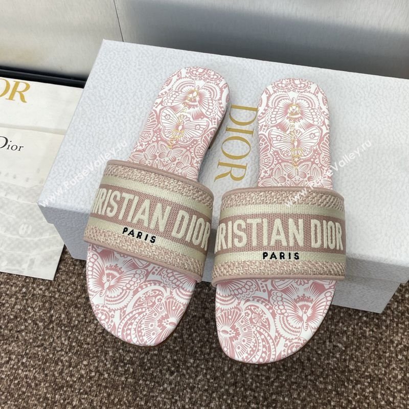 Dior Dway Flat Slides Sandal in Embroidered Cotton with D-Butterfly Paisley Motif Light Pink 2025 (MD-250425090)