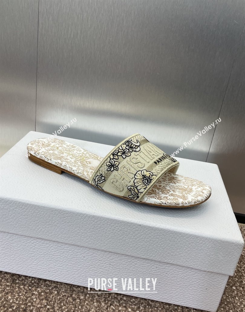 Dior Dway Flat Slides Sandal in Cotton Embroidered with Metallic Thread and Gold-Tone Millefiori Unicorn Motif (MD-250425092)