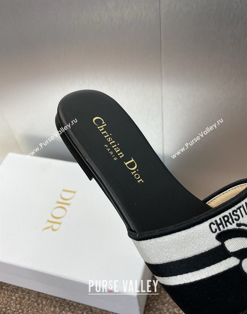 Dior Dway Flat Slides Sandal in Black and White Cotton Embroidered with Christian Dior Papillon Motif 2025 (MD-250425096)