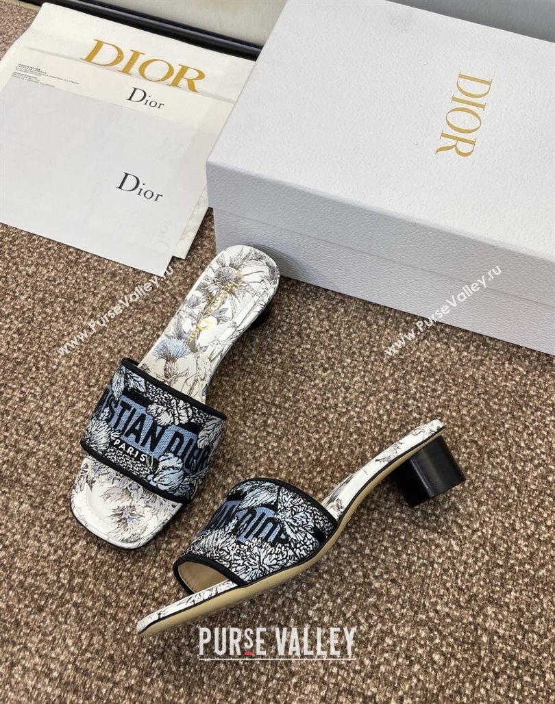 Dior Dway Heel Slides Sandal 4.5cm in Embroidered Cotton White/Blue 2025 0425 (MD-250425101)