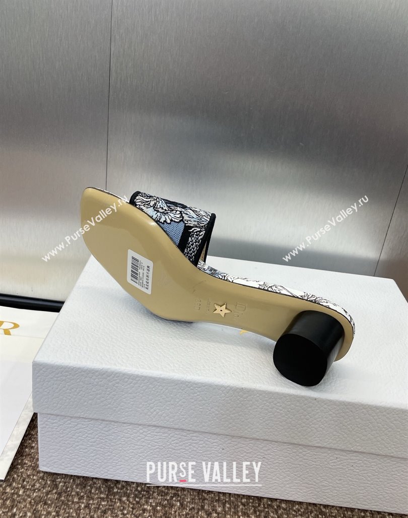 Dior Dway Heel Slides Sandal 4.5cm in Embroidered Cotton White/Blue 2025 0425 (MD-250425101)