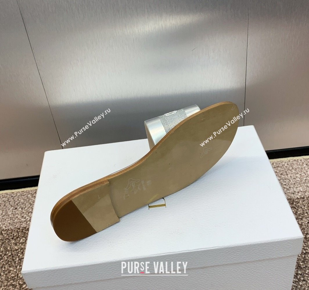Dior Dway Flat Slides Sandal in Calfskin and Embroidered Cotton Silver 2025 S03W (MD-250425110)