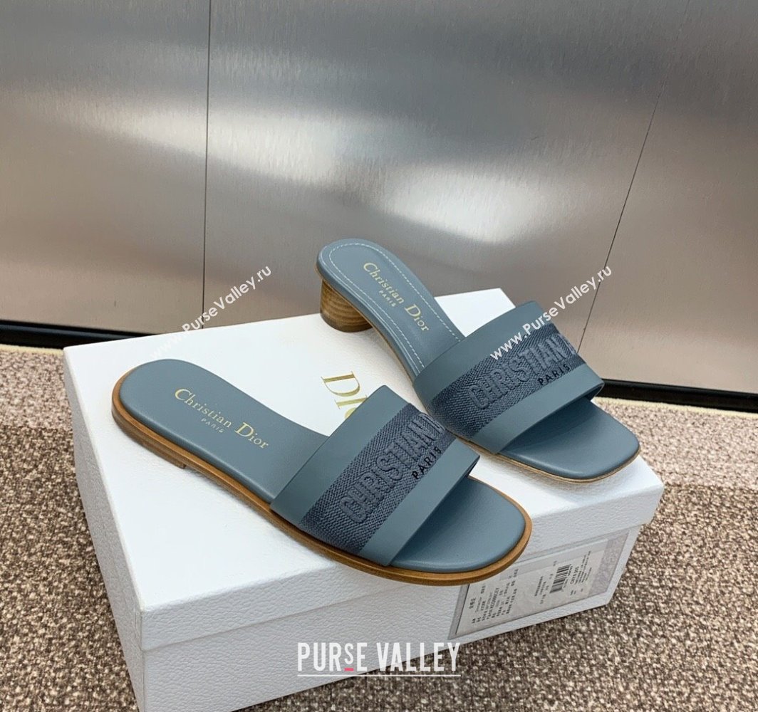 Dior Dway Heel Slides Sandal 4.5cm in Calfskin and Embroidered Cotton Blue 2025 S03W (MD-250425111)