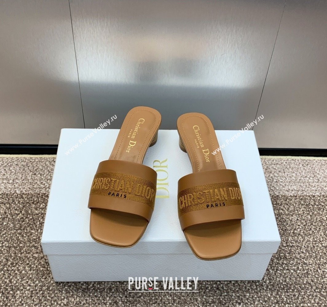 Dior Dway Heel Slides Sandal 4.5cm in Calfskin and Embroidered Cotton Brown 2025 S03W (MD-250425113)