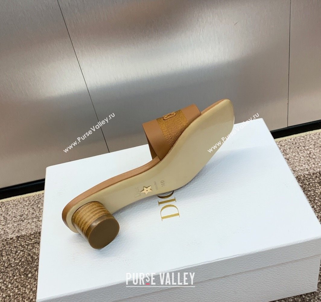 Dior Dway Heel Slides Sandal 4.5cm in Calfskin and Embroidered Cotton Brown 2025 S03W (MD-250425113)