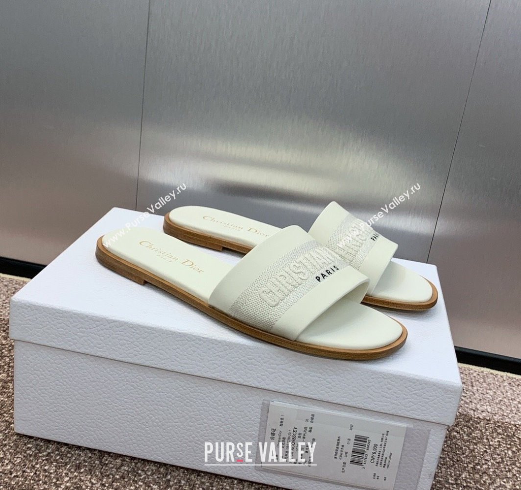 Dior Dway Flat Slides Sandal in Calfskin and Embroidered Cotton White 2025 S03W (MD-250425116)