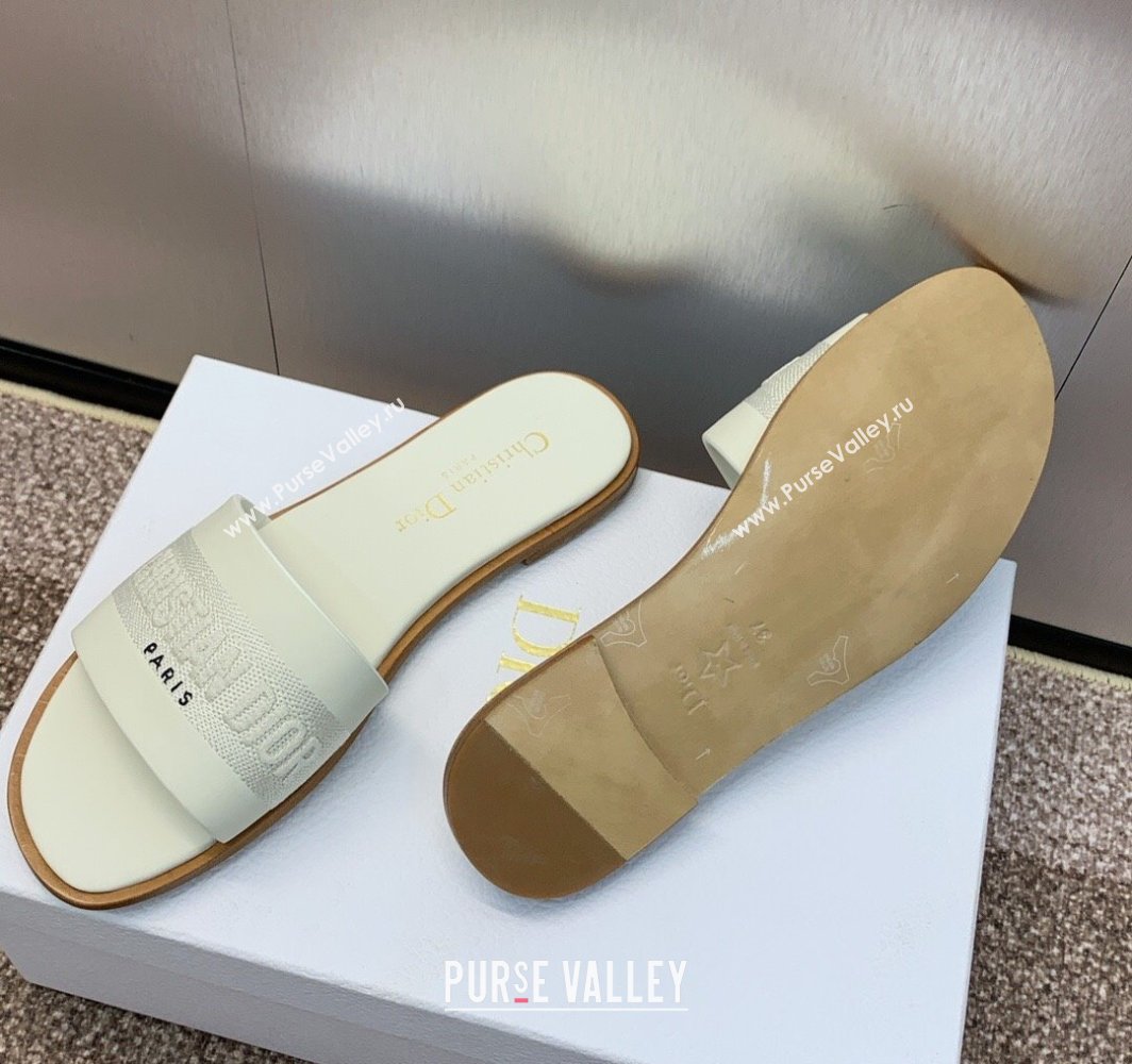 Dior Dway Flat Slides Sandal in Calfskin and Embroidered Cotton White 2025 S03W (MD-250425116)