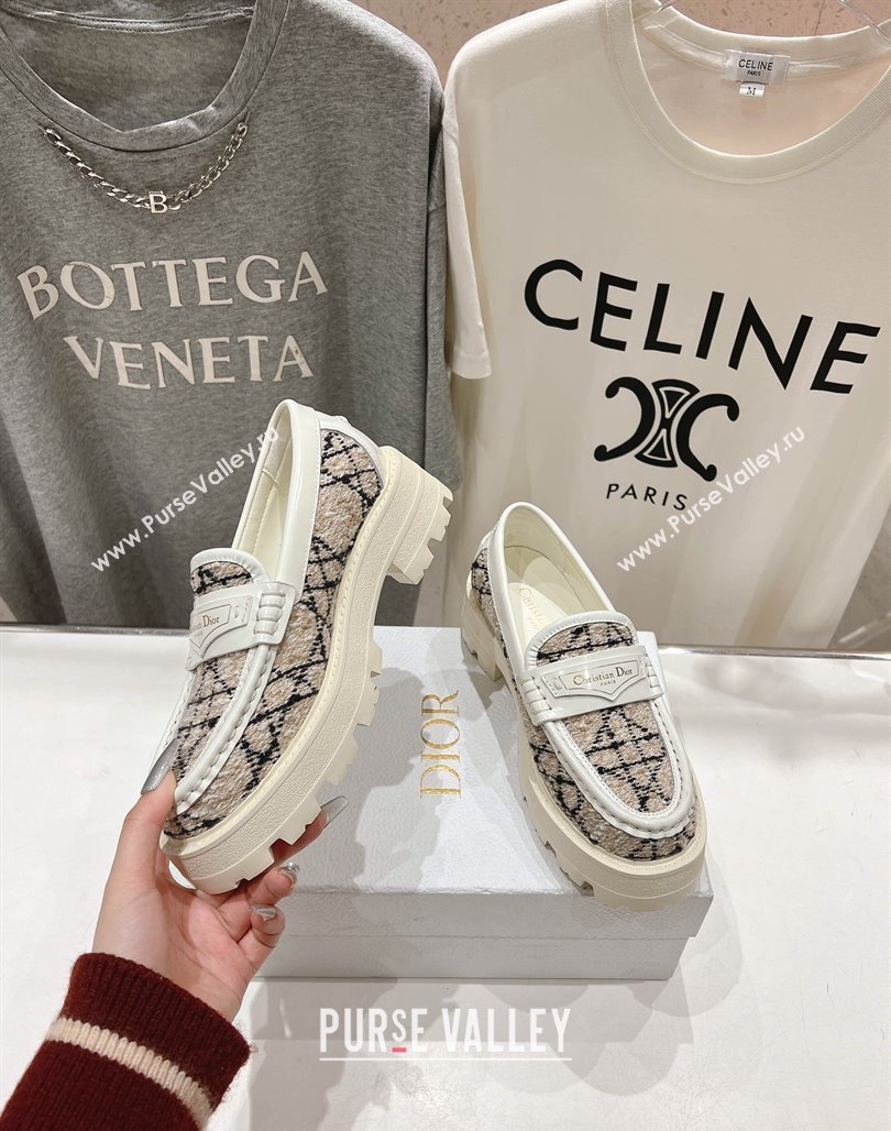 Dior Boy Platform Loafers in Cannage Tweed White/Beige 2025 (MD-250425123)
