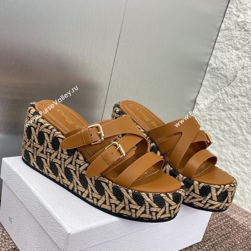 Dior LAmazone Wedge Slides Sandal 6cm in Calfskin and Graphic Cannage Straw with Buckle Brown 2025 (MD-250425035)