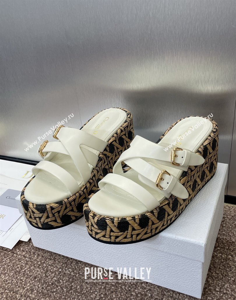 Dior LAmazone Wedge Slides Sandal 6cm in Calfskin and Graphic Cannage Straw with Buckle White 2025 (MD-250425036)