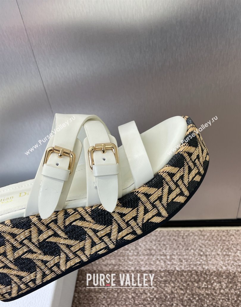 Dior LAmazone Wedge Slides Sandal 6cm in Calfskin and Graphic Cannage Straw with Buckle White 2025 (MD-250425036)