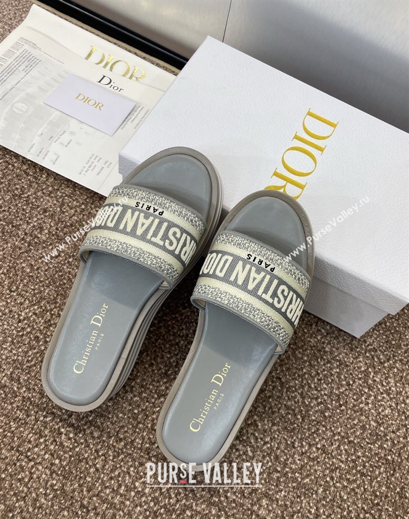Dior Dway Striped Platform Slides Sandal 4cm in Embroidered Cotton Grey 2025 (MD-250425069)