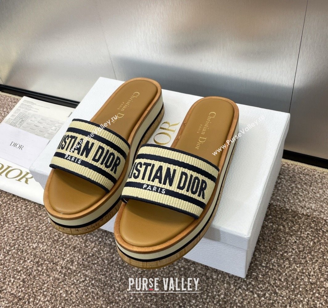 Dior Dway Wood Platform Slides Sandal 4cm in Raffia and Embroidered Cotton Beige/Blue 2025 (MD-250425074)