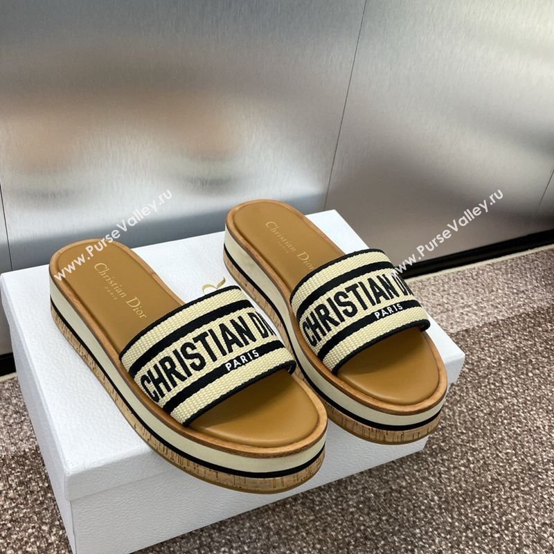 Dior Dway Wood Platform Slides Sandal 4cm in Raffia and Embroidered Cotton Black/Black 2025 (MD-250425076)
