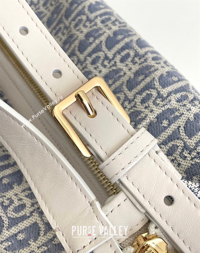 Dior Small D-Journey Bag in Blue Dior Oblique Chambray with Raffia Effect and Light Biscuit Smooth Calfskin 2025 (XXG-250521144)