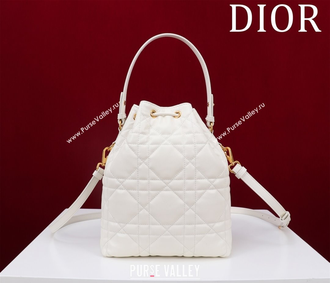 Dior Small Dior Caro Bucket Bag in Macrocannage Lambskin White 2025 S5250 (XXG-250521120)
