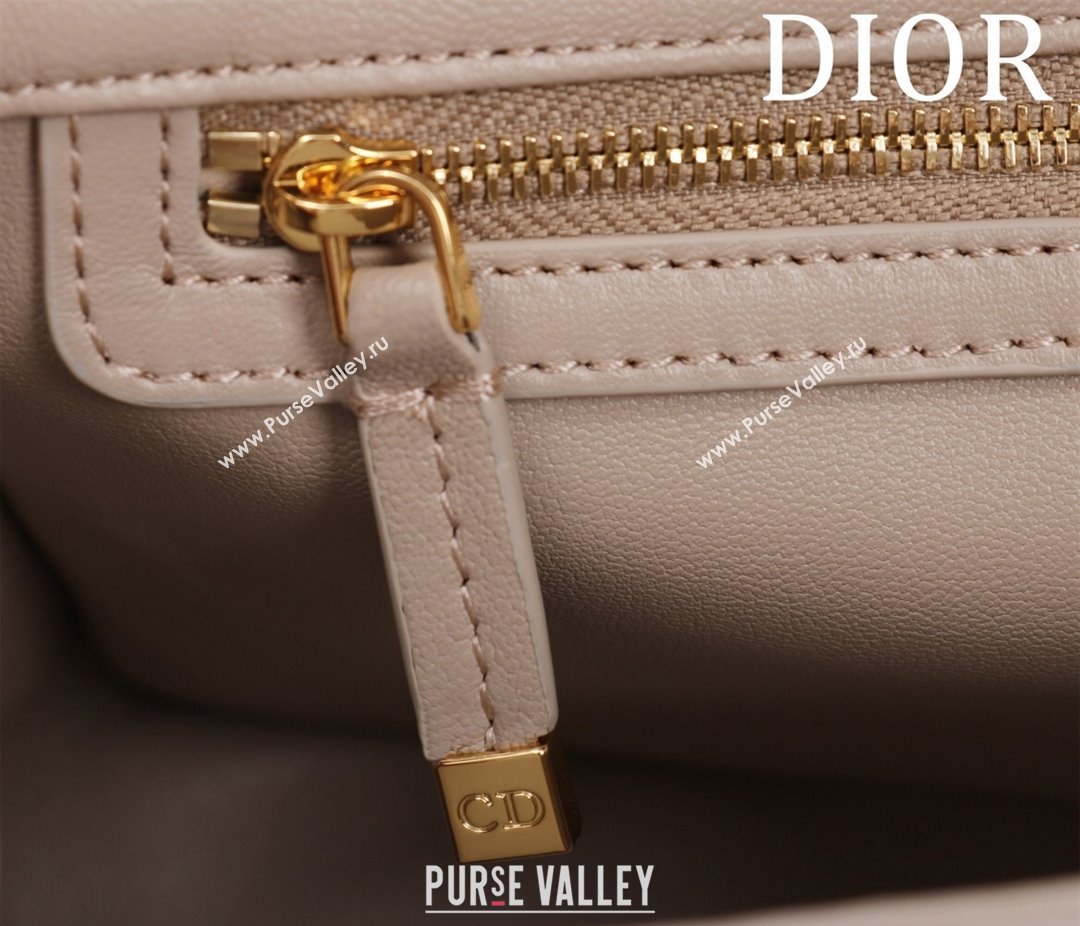 Dior Medium Soft Dior Caro Bag in Macrocannage Lambskin Beige Grey 2025 M9253 (XXG-250521122)