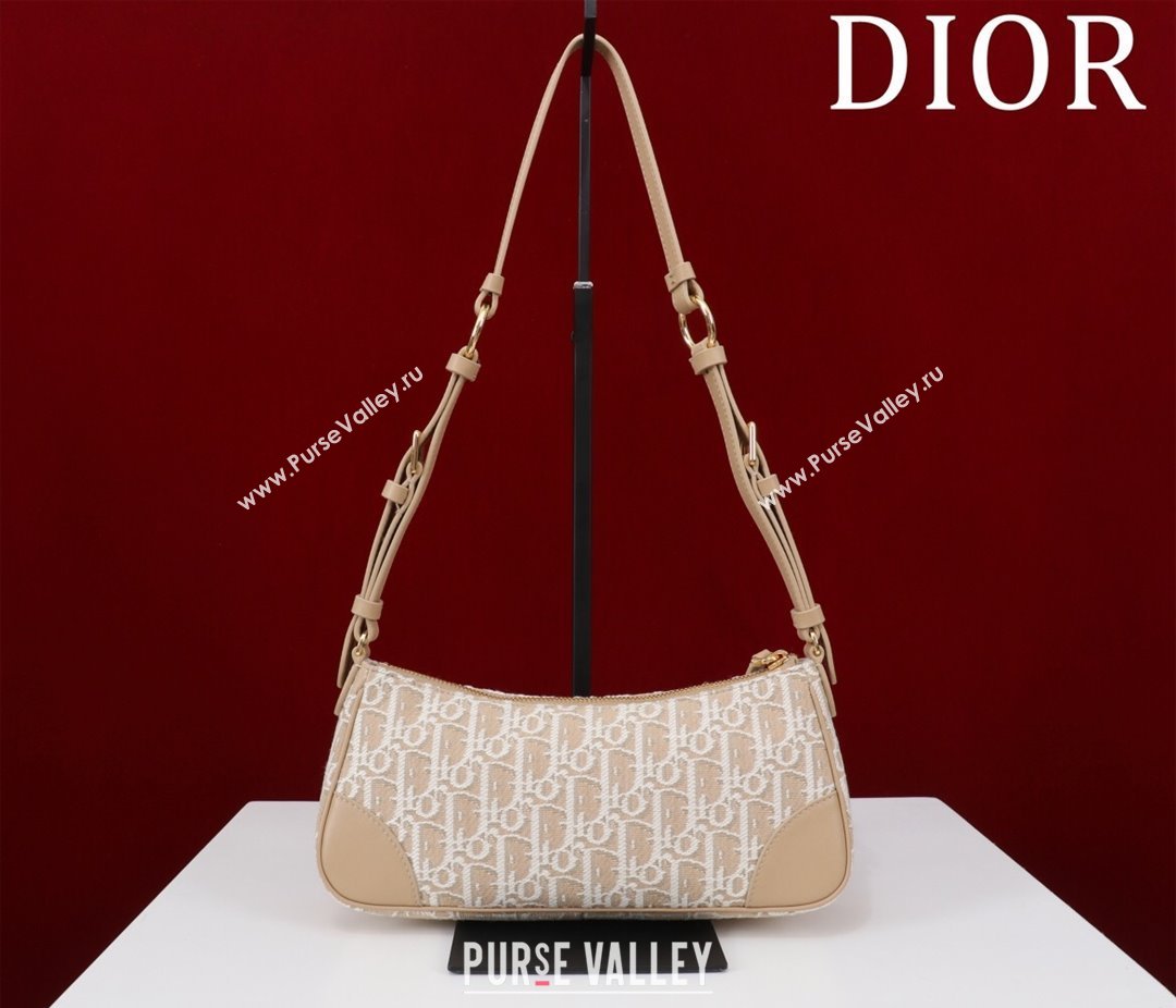 Dior 30 Montaigne Wanderlust Mini Bag in Beige Dior Oblique Chambray with Raffia Effect and Smooth Calfskin 2025 (XXG-250521139)