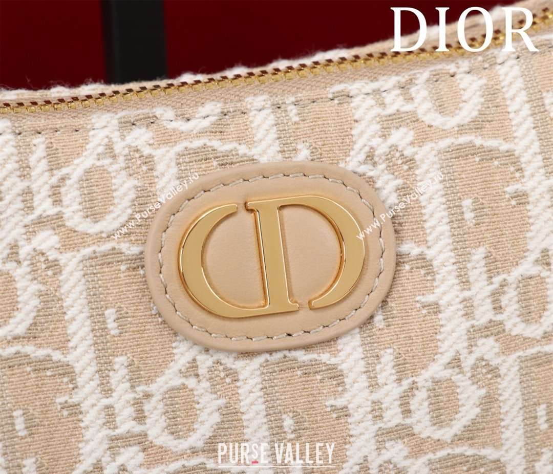 Dior 30 Montaigne Wanderlust Mini Bag in Beige Dior Oblique Chambray with Raffia Effect and Smooth Calfskin 2025 (XXG-250521139)