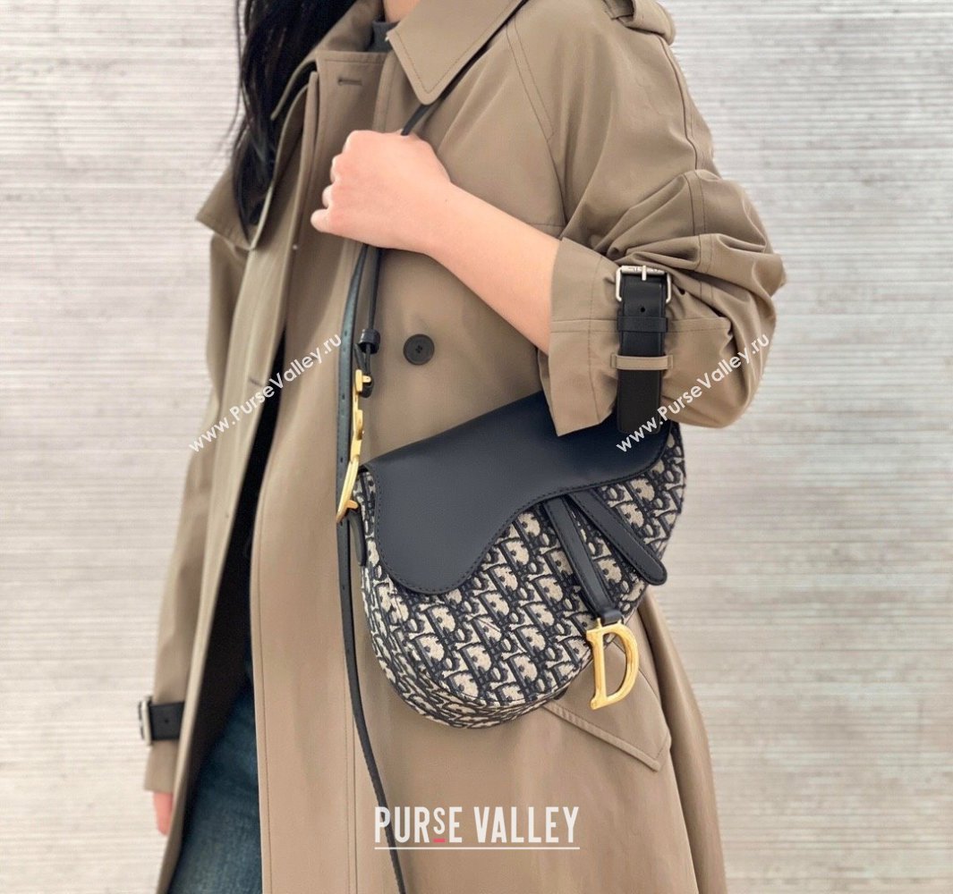 Dior Medium Soft Saddle Bag with Strap in Blue Dior Oblique Jacquard and Calfskin 2025 0521 (XXG-250521137)