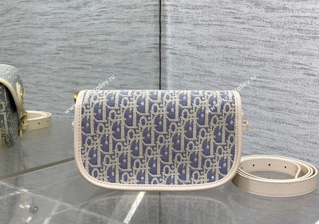Dior Bobby East-West Bag in Blue Oblique Chambray with Raffia Effect and White Calfskin 2025 (XXG-250627079)