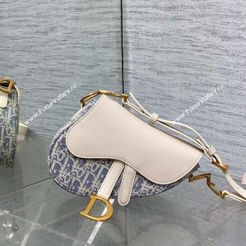 Dior Mini Saddle Bag with Strap in Blue Dior Oblique Chambray with Raffia Effect and White Calfskin 2025 (XXG-250627077)