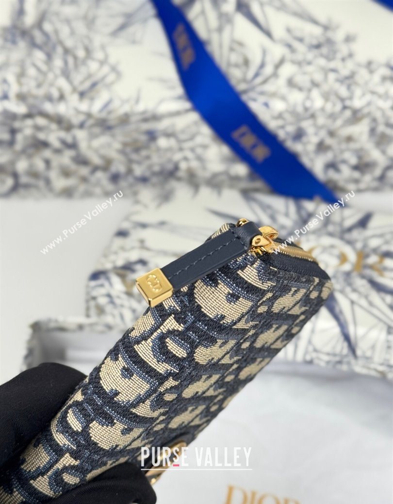 Dior 30 Montaigne Voyageur Slim Wallet in Oblique Jacquard Blue 2025 (XXG-250627083)