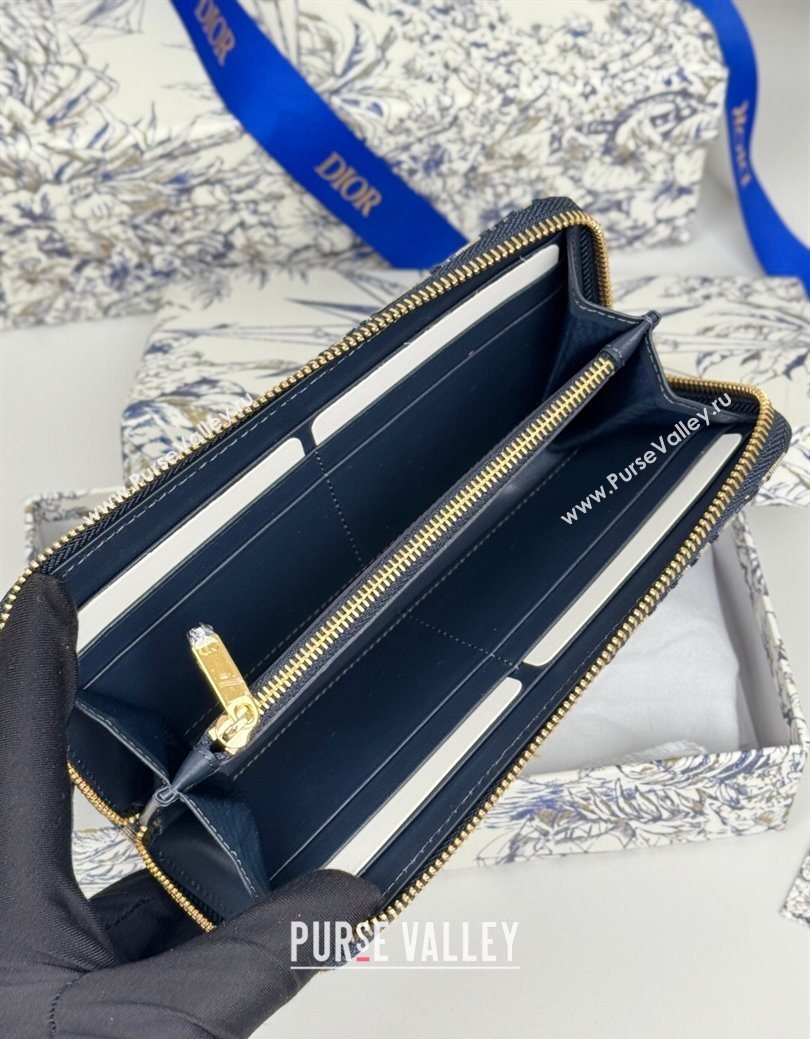 Dior 30 Montaigne Voyageur Slim Wallet in Oblique Jacquard Blue 2025 (XXG-250627083)