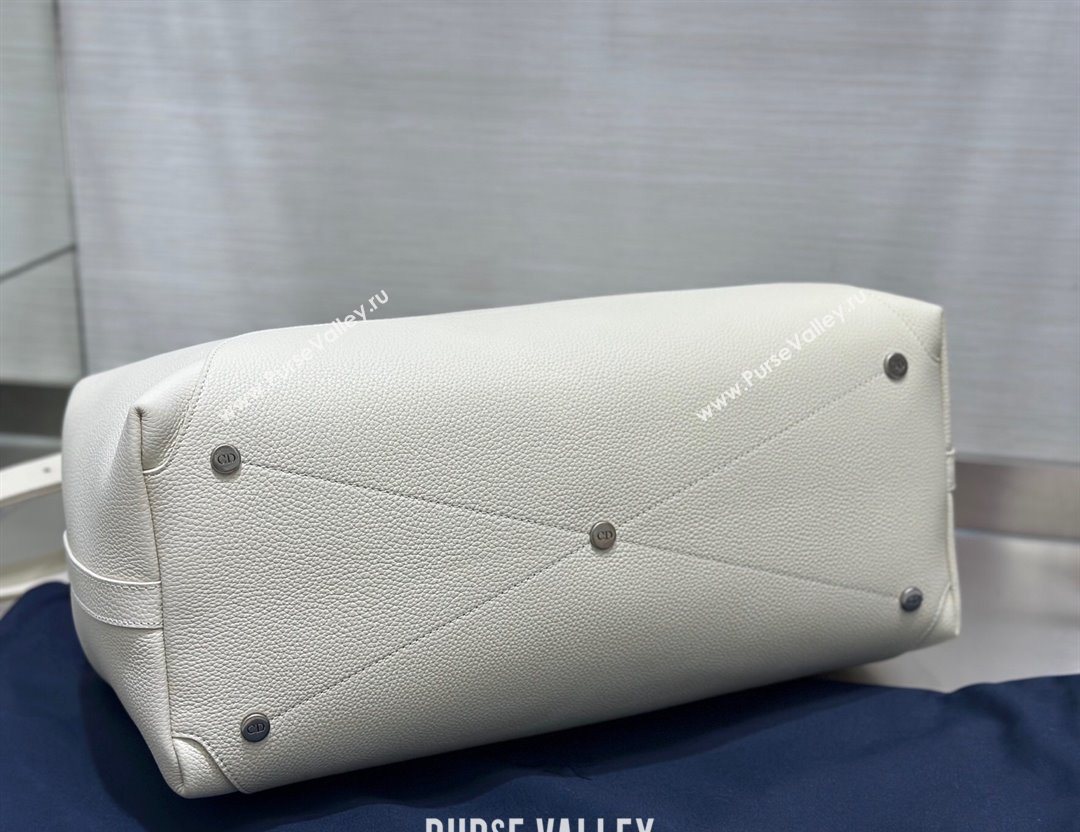 Dior Mens Medium Dior Normandie Tote Bag in Icons Calfskin White 2025 (BF-250627063)