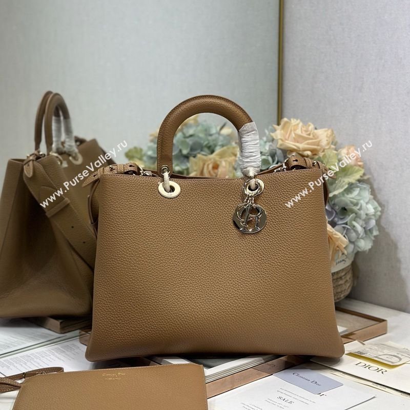 Dior Toujours Large Bag in Litchi Grained Calfskin Brown 2025 1188 (XXG-250627105)